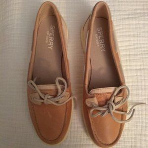 SOLD Sperry Oasis Loft boat shoe NEW